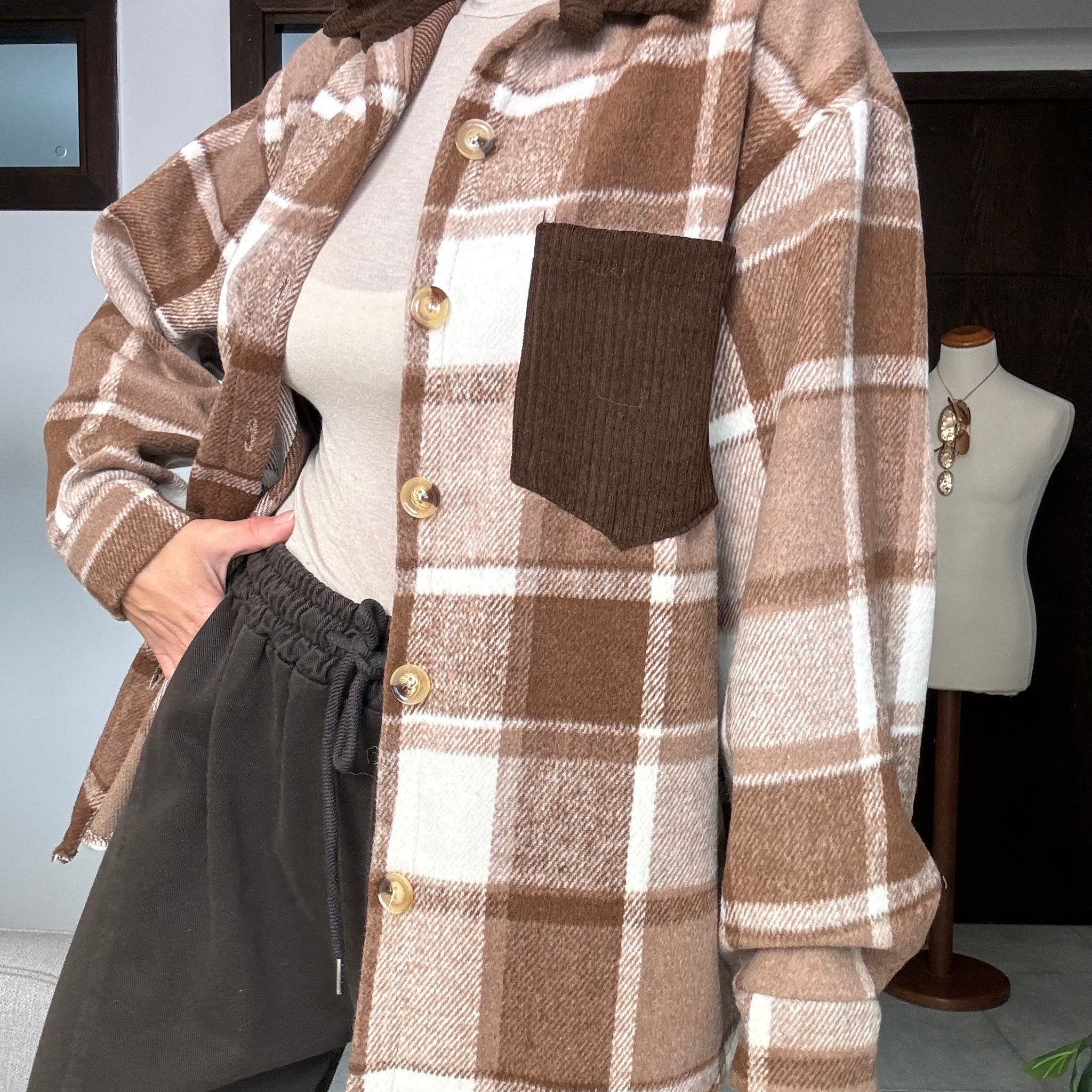 Camicia maxi in flanella beige e marrone