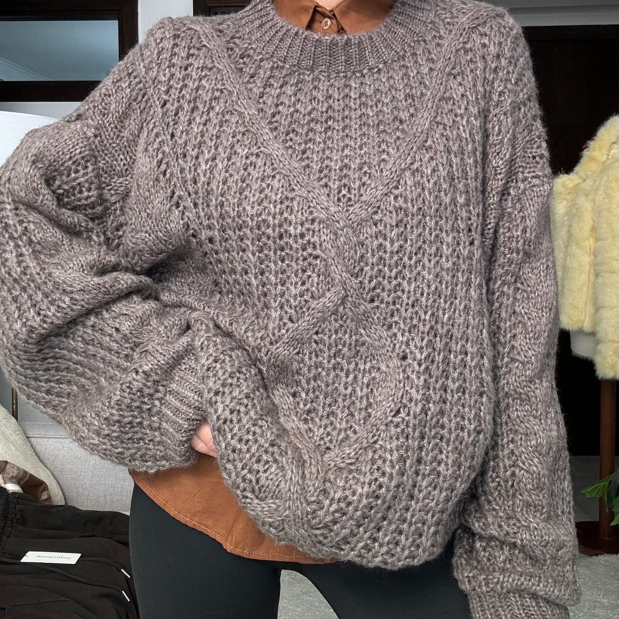 Pullover maxi in lana intrecciata Tortora