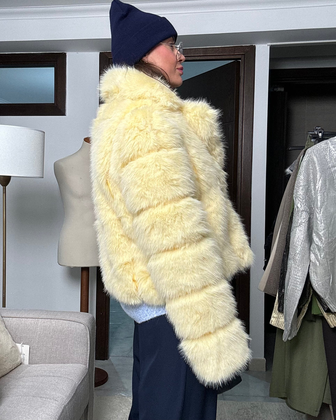 Pelliccia ecologica giallo pastello