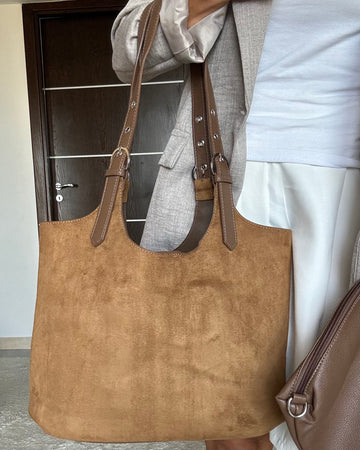 Borsa Maxi shopper con pochette interna e tracolla camel