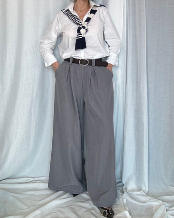 Pantalone curvy classico fit uomo sartoriale con cintura grigio pastello