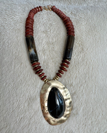 Collana Ambra