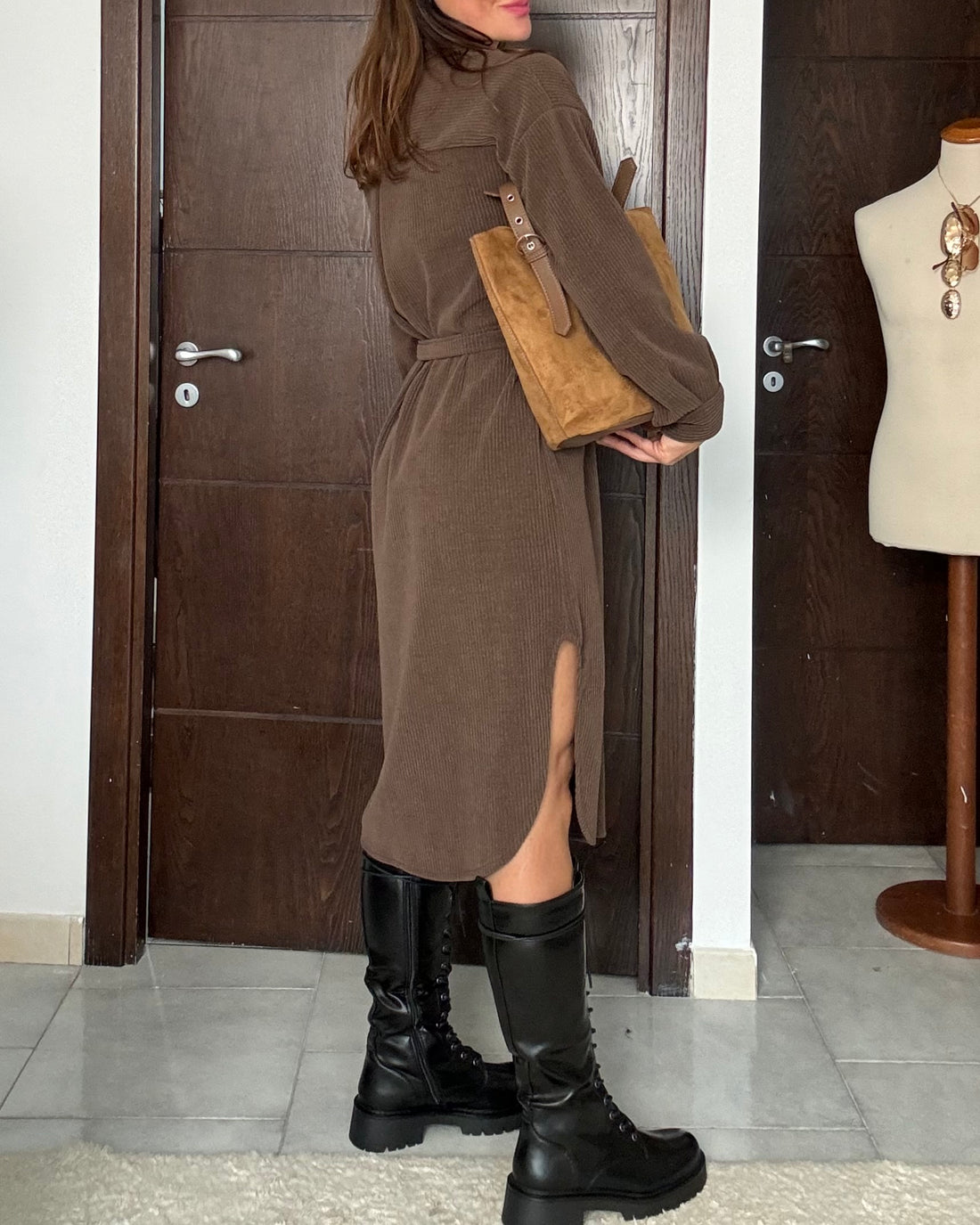 Scamiciata in velluto a costine marrone