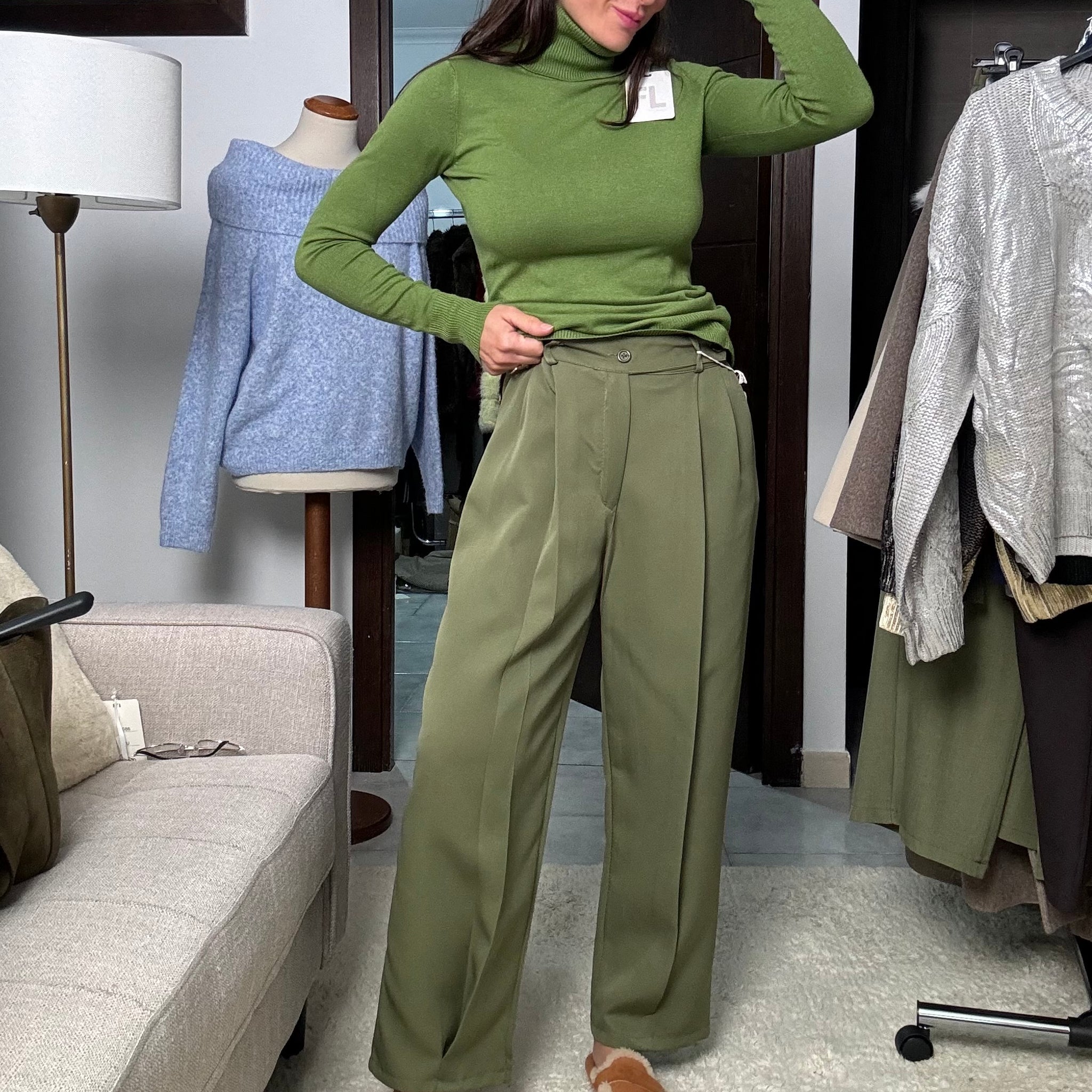 Pantalone cropped verde oliva