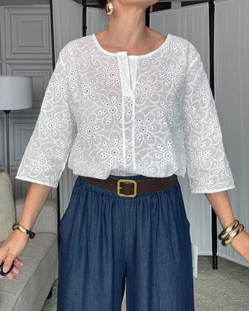 Blusa in ricamo sangallo bianco 100% cotone