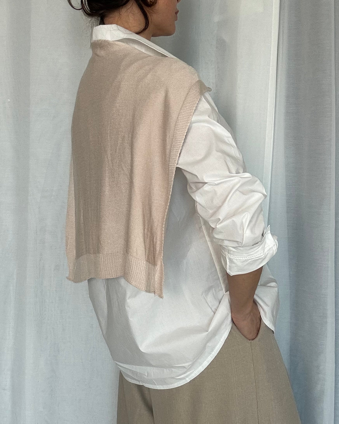 Camicia oversize 100% cotone con finto pullover beige  in filo