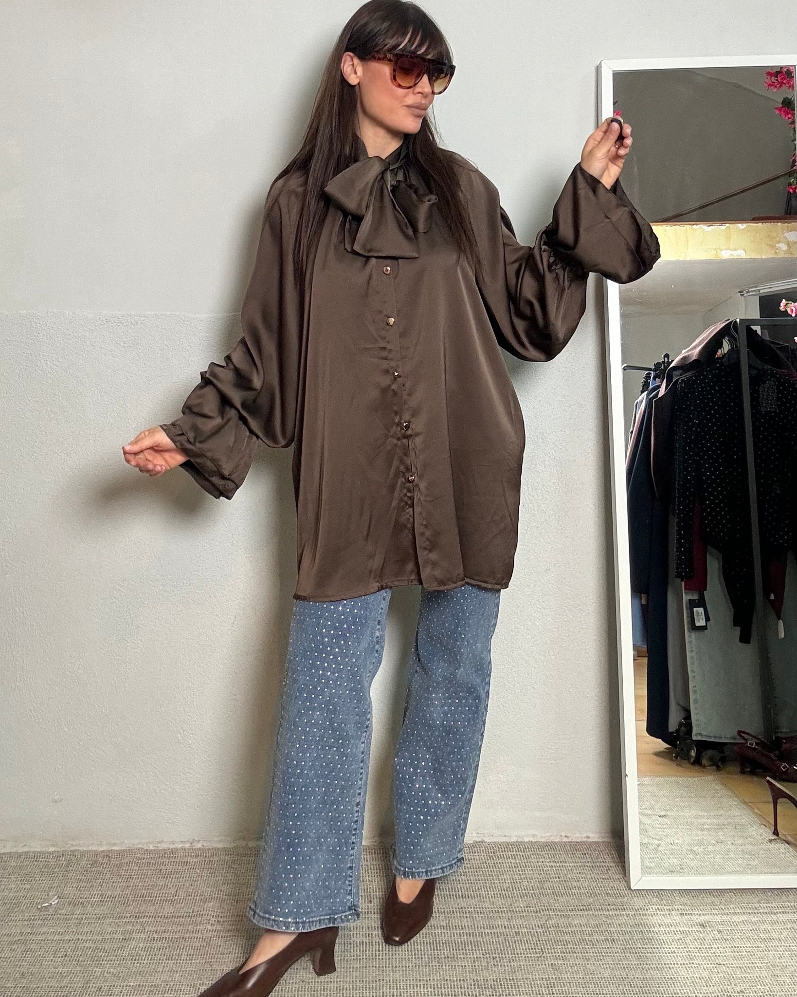 Camicia Penelope simil seta oversize Moka