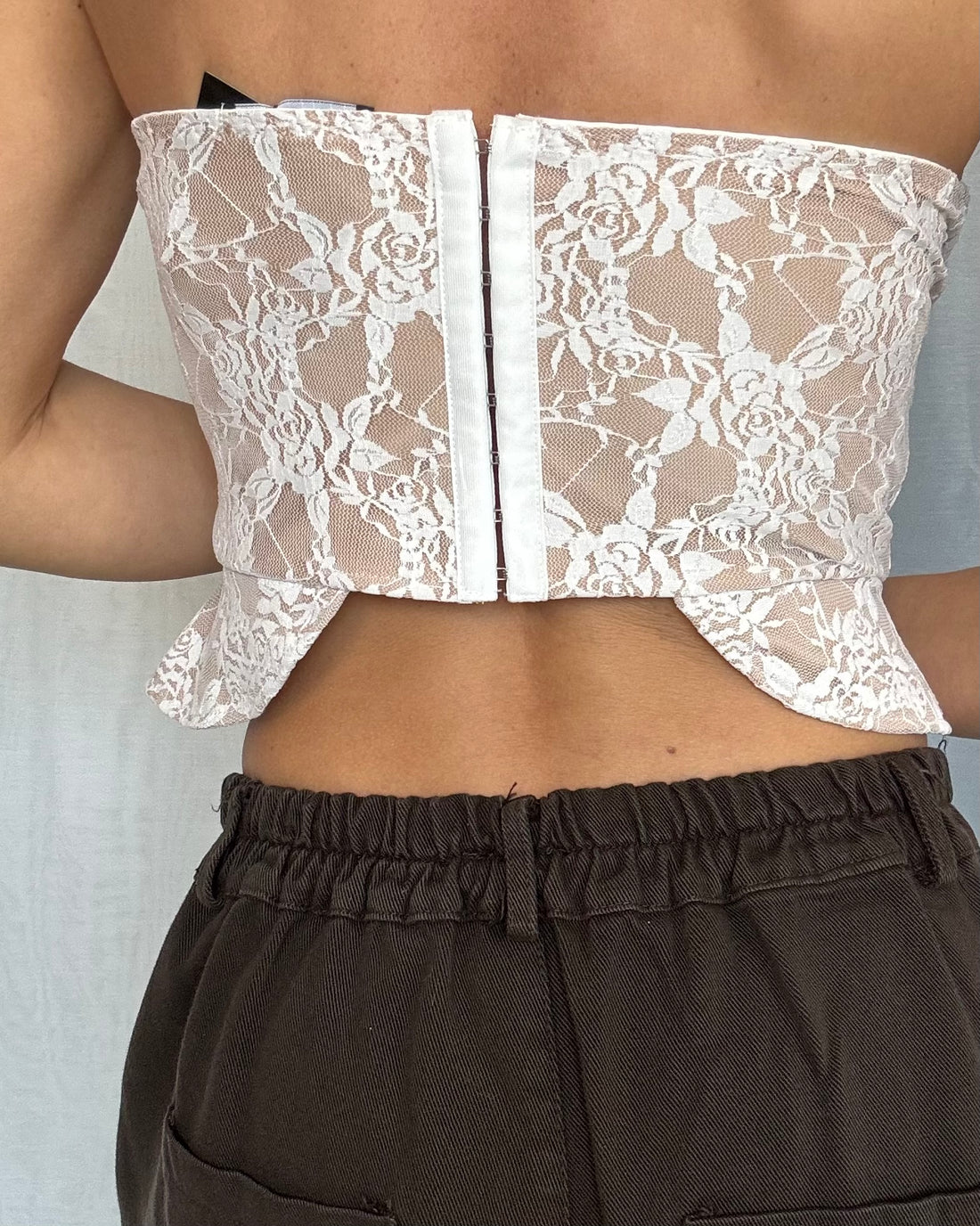 Corsetto pizzo crema