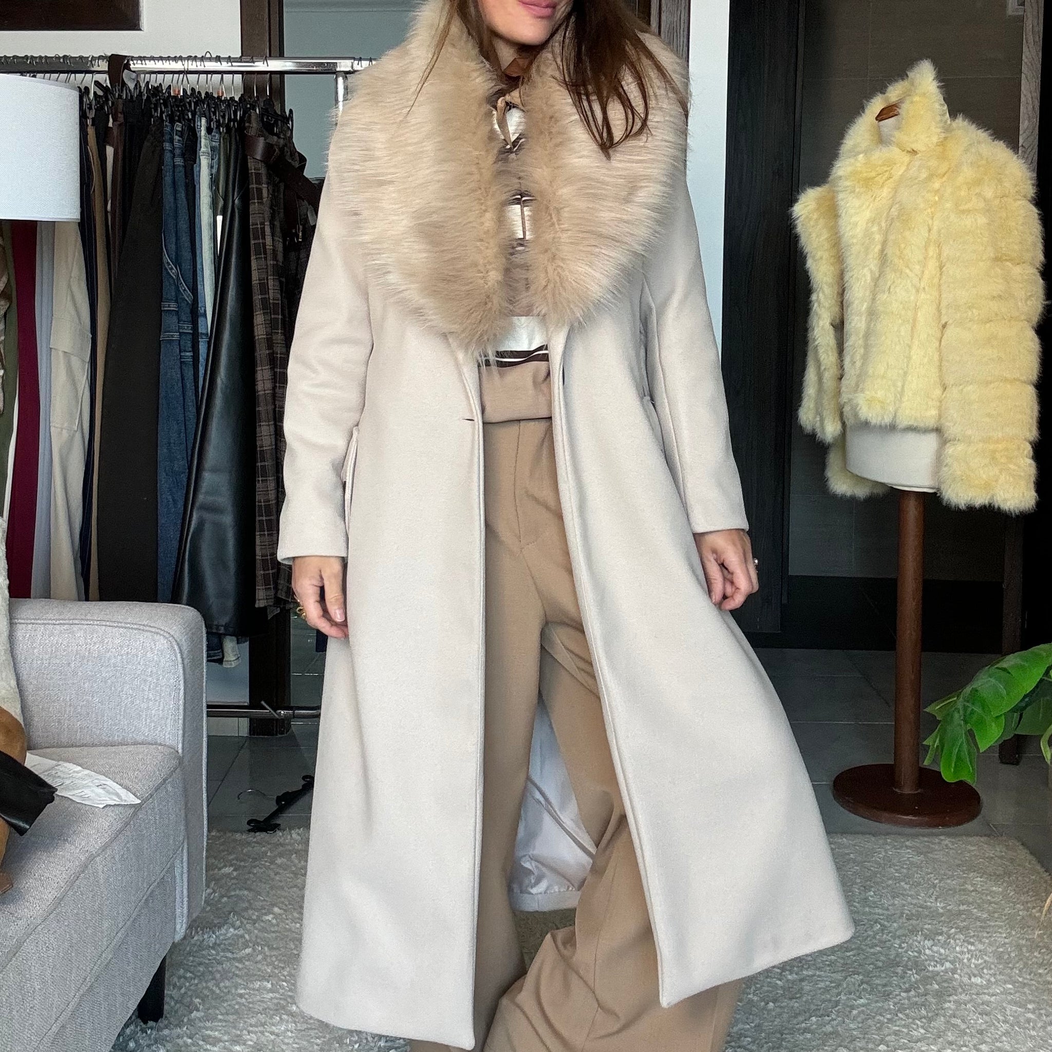 Cappotto ghiaccio con collo eco pelliccia  rimovibile