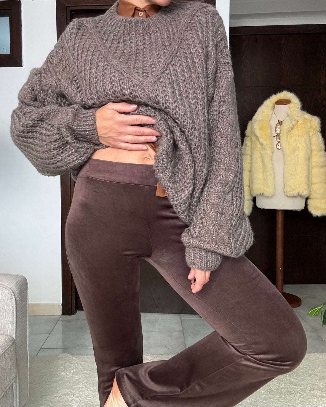 Pantalone velluto cioccolato leggera zampa