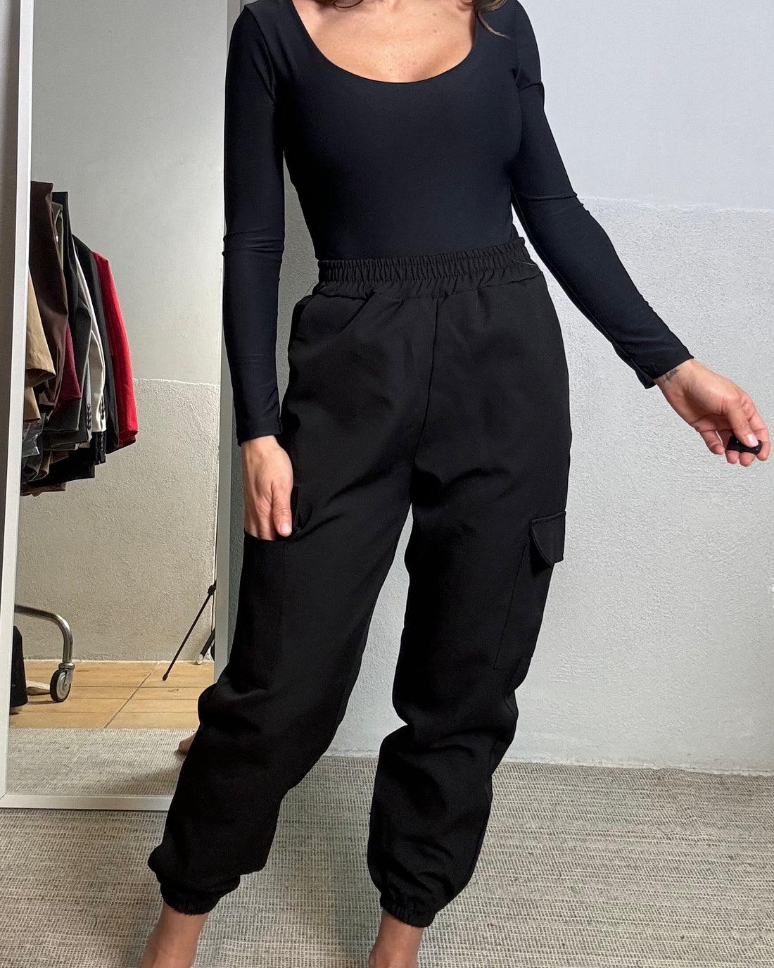 Cargo low-cost nero